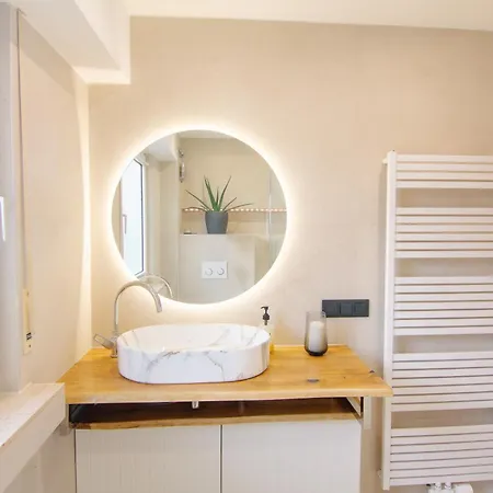 Cozy Kyoto - - Doppelzimmer Mit Gemeinschaftsbad Ubytování v soukromí Kolín nad Rýnem